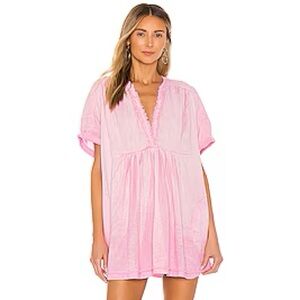 Getaway With Me Tunic in Pink
FREE PEOPLE